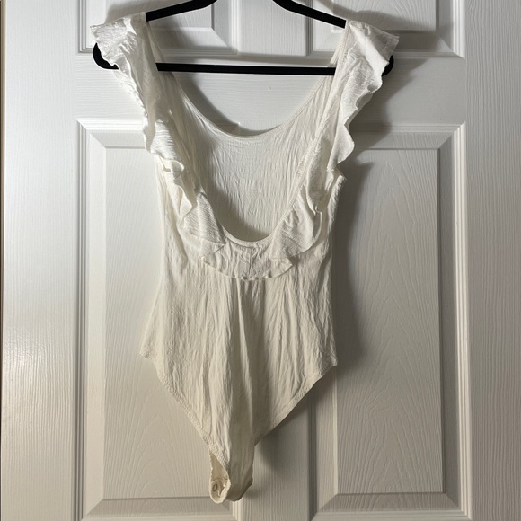 Free People white Ruffled Bodysuit - Picture 4 of 9